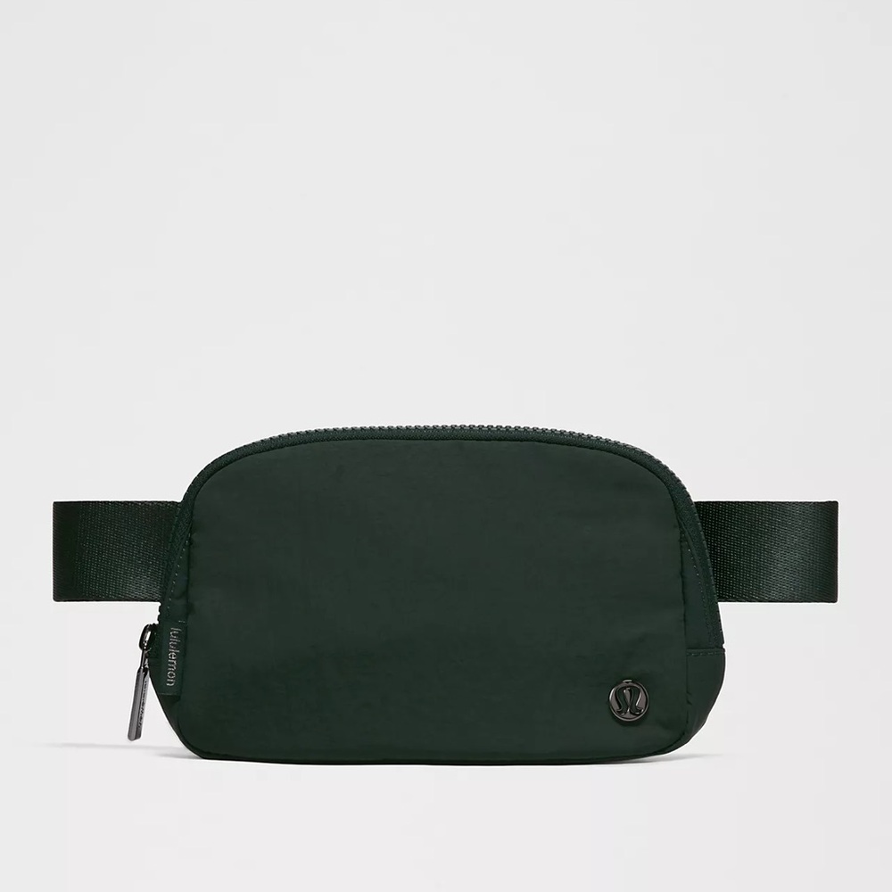Lululemon Everywhere Belt Bag 1L